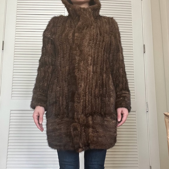 Mink Coat - Picture 11 of 12